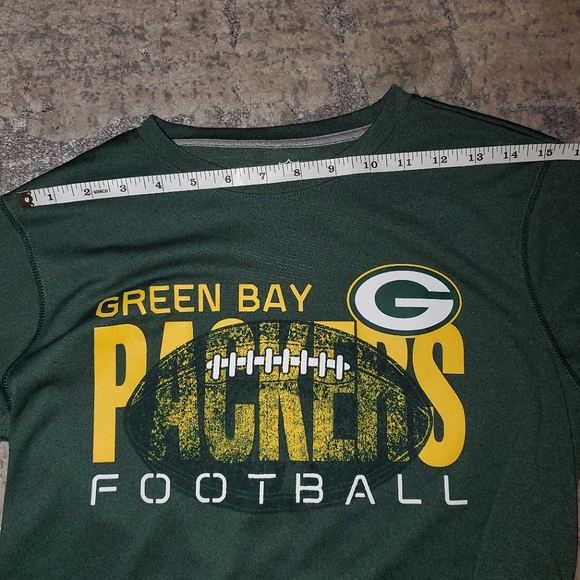 Green Bay Packers Long-Sleeved Tee - Picture 9 of 12